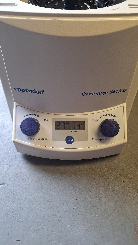 Eppendorf 5415 D centrifuge tafelcentrifuge draai machine, ., Ophalen of Verzenden, Zo goed als nieuw, .