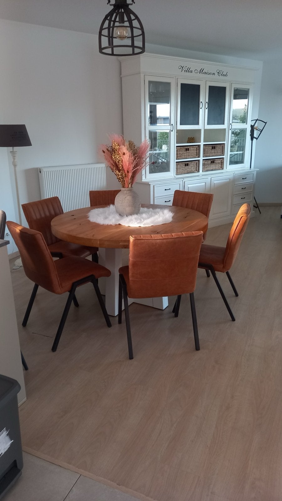 Ronde mangohouten eettafel met zes stoelen, Ophalen, 100 tot 150 cm, Rond, Zo goed als nieuw