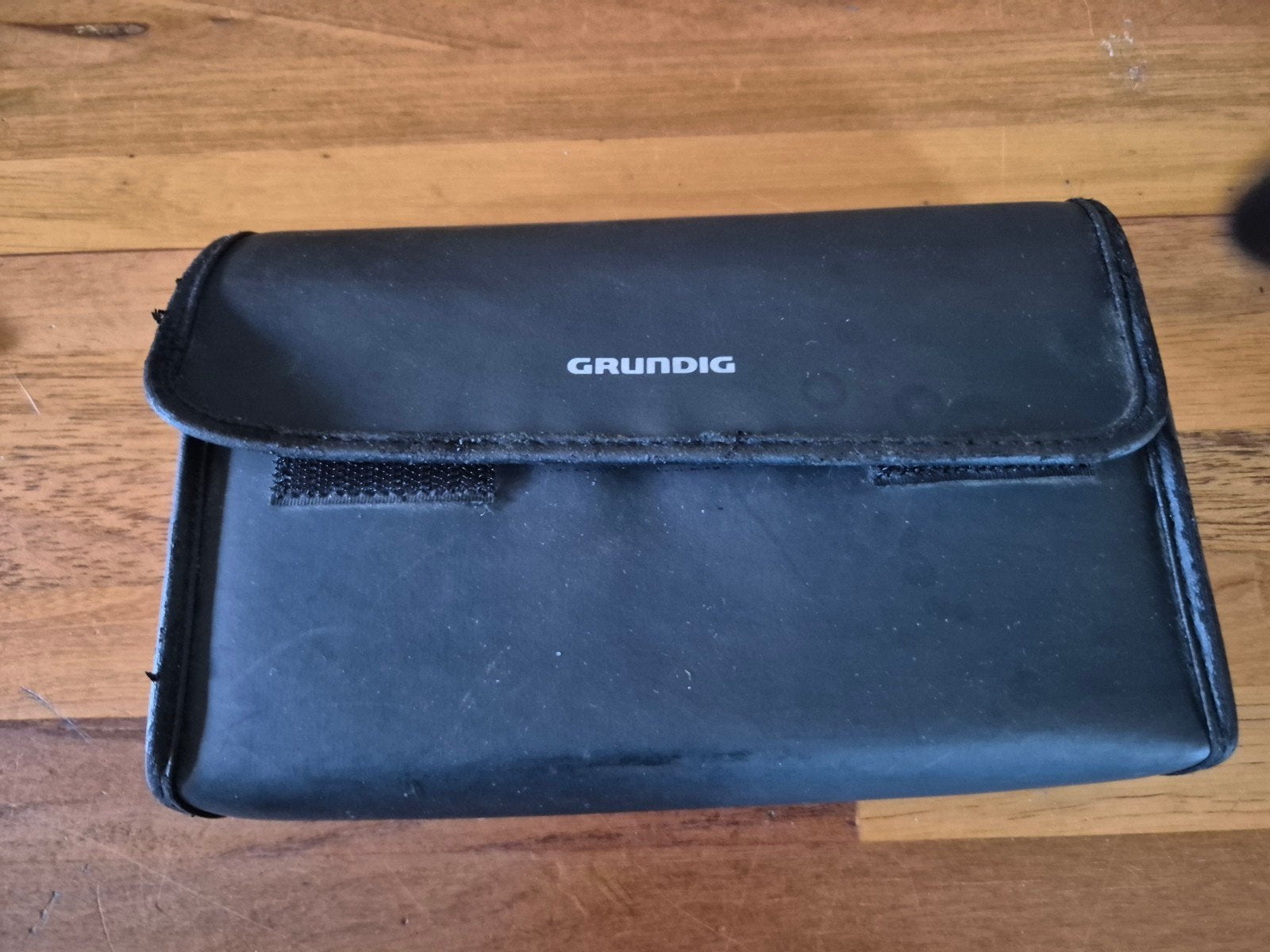 Grundig YB 400 Wereldontvanger met hoes, Ophalen of Verzenden, Gebruikt, Wereldontvanger