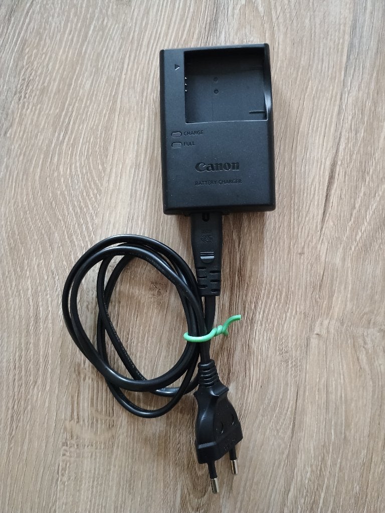 Canon cb-2lfe c2284 4.2v 0.4a camera accu oplader adapter, Ophalen of Verzenden, Gebruikt