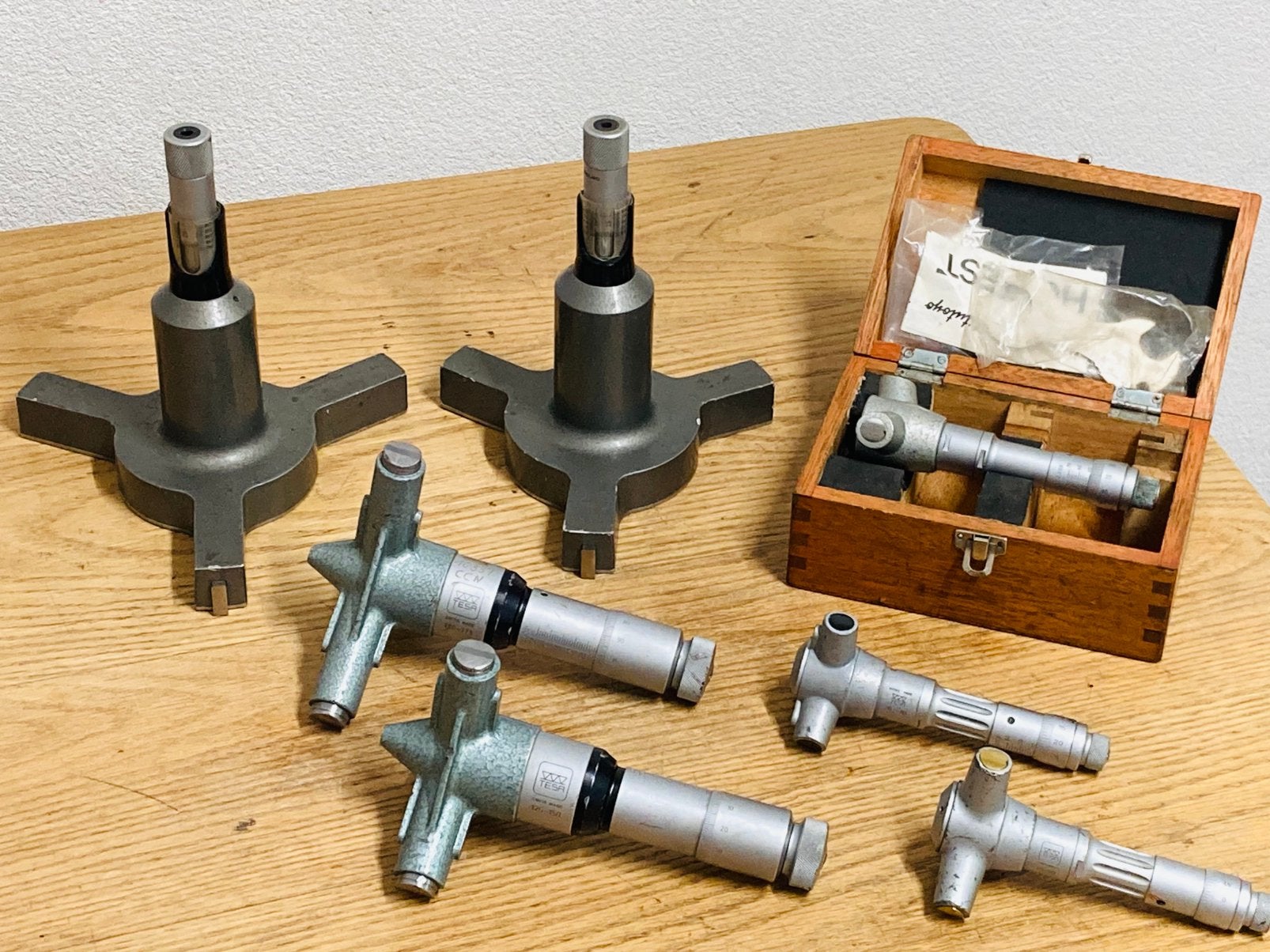 Driepuntsbinnenmicrometers 60-150 mm Mitutoyo Tesa & Bowers, Ophalen of Verzenden, Zo goed als nieuw, Elektrisch