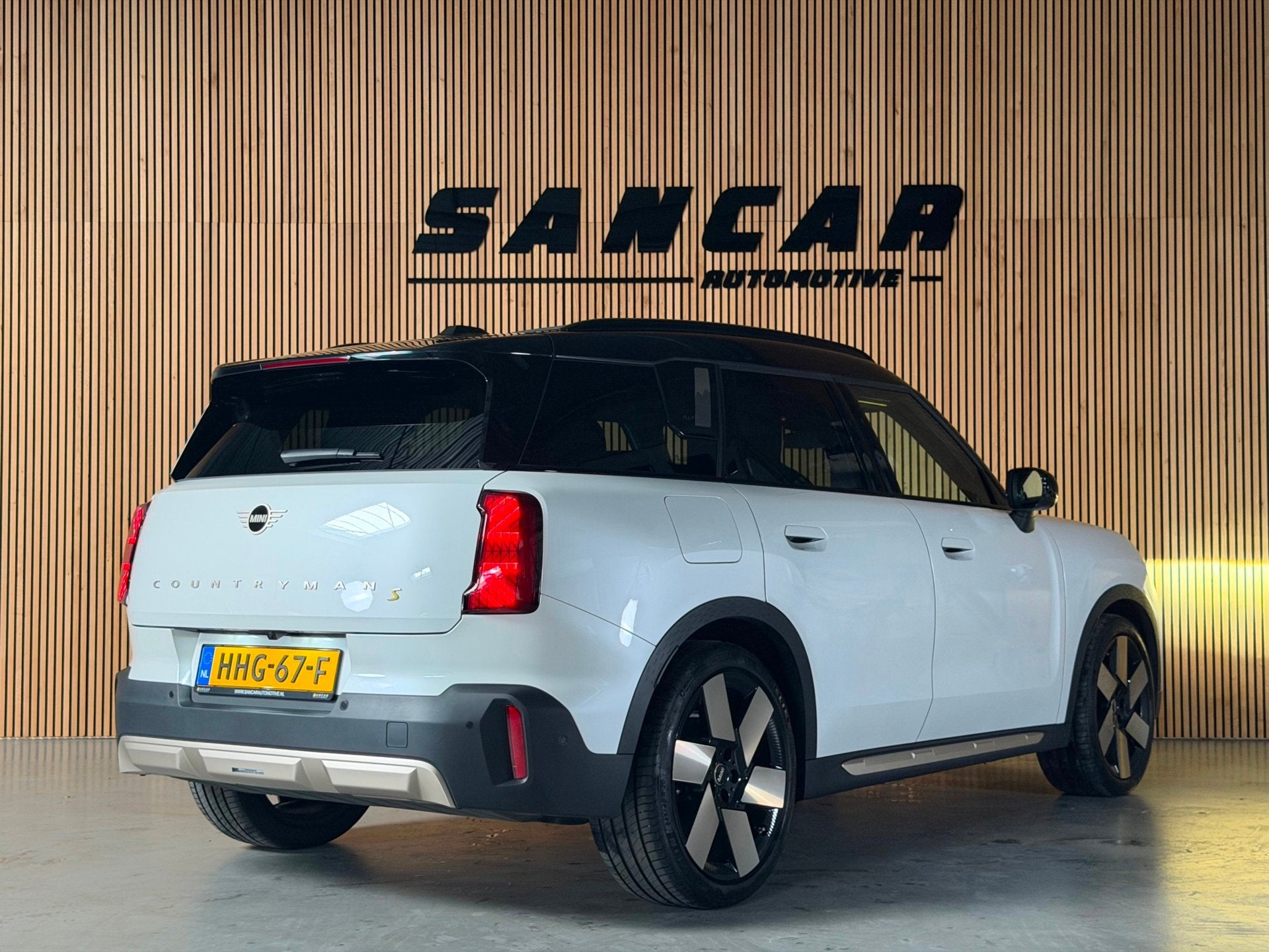 Mini Countryman SE ALL4 Favoured XL 66.5 kWh 313 PK PANO|TRE, Automaat, Stoelverwarming, Countryman, 180 min