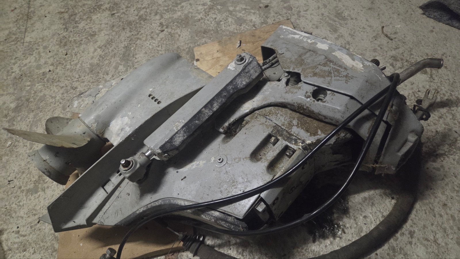 OMC 4.3L complete Transom met staartstuk, Ophalen, Gebruikt, Motor en Techniek