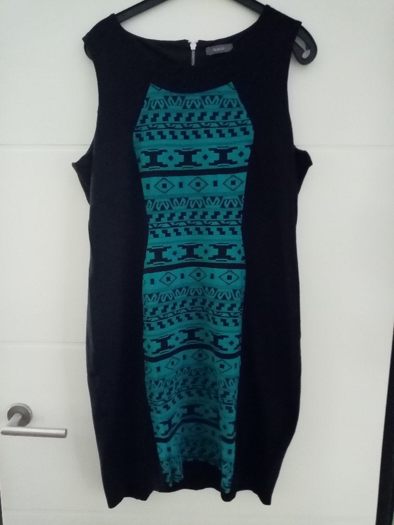 Yessica zwart met blauwe jurk maat L, Zwart, Maat 42/44 (L), Ophalen of Verzenden, Boven de knie