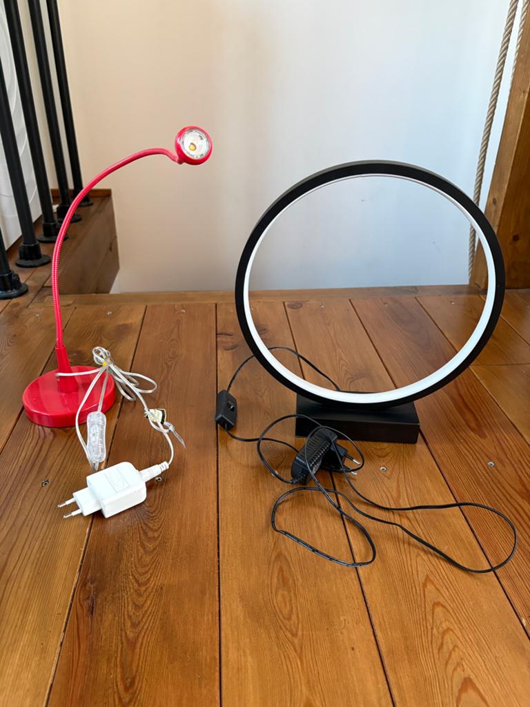 2 lampen tiktoklamp bureau lamp ringlamp led zgan, Led-lamp, Minder dan 30 watt, Overige fittingen, Ophalen of Verzenden