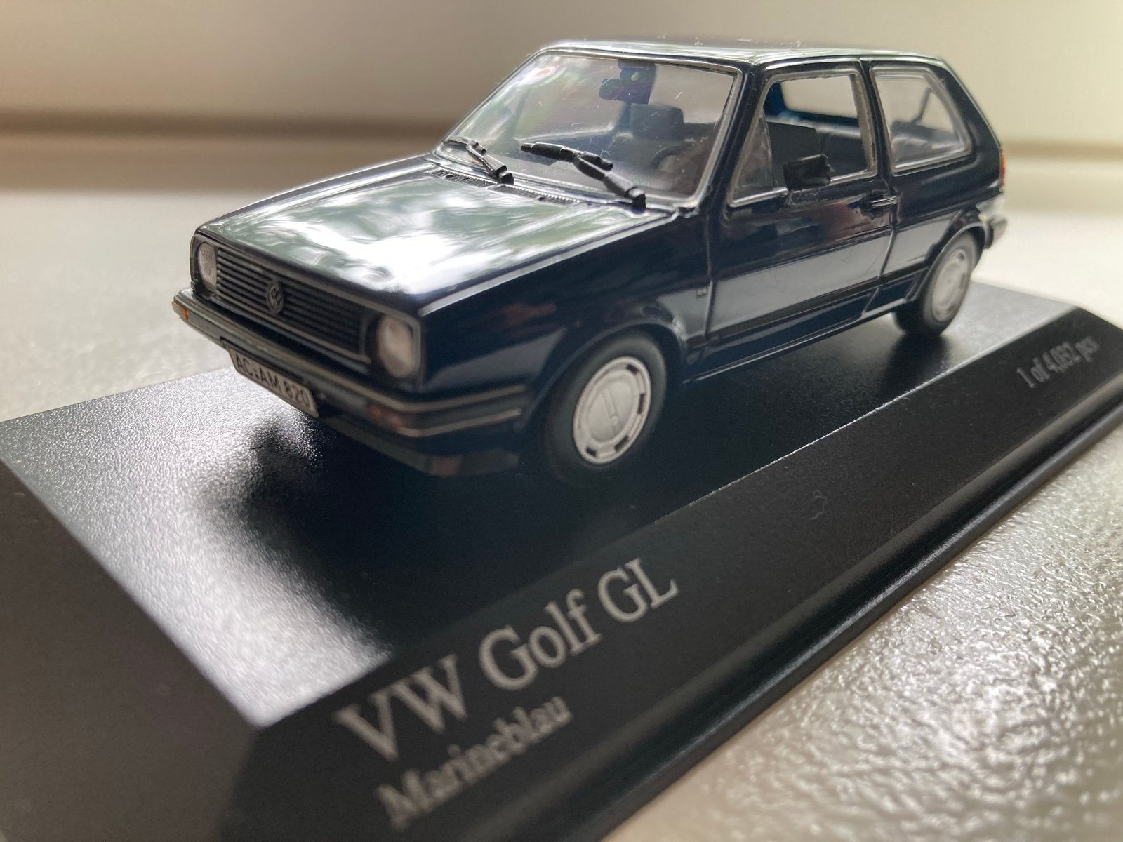 Minichamps VW Golf II GL Marineblauw 1/43 - Zeer Zeldzaam, Ophalen of Verzenden, Nieuw, Auto, MiniChamps