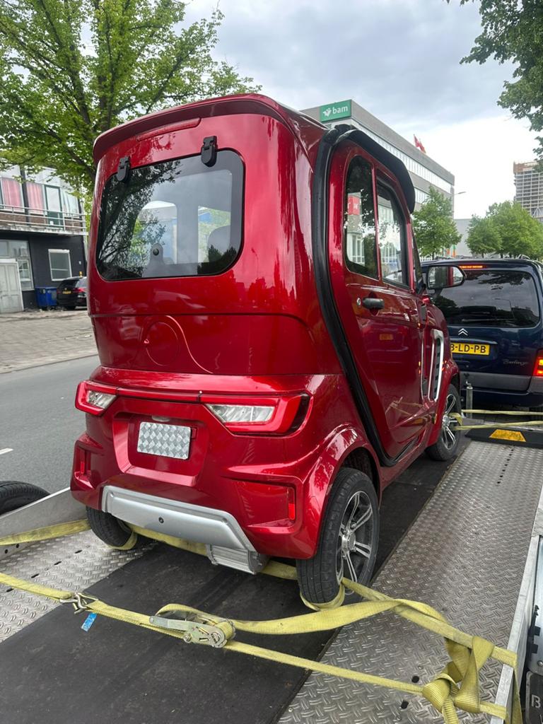 Overdekte scootmobiel topstaat met litium accu, Overige merken, Ophalen of Verzenden, Zo goed als nieuw, 16 km/u of meer
