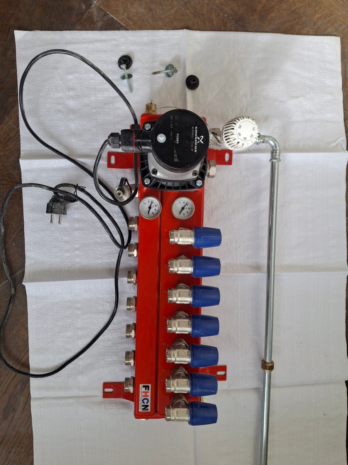 verdeler voor Vloerverwarming met Grundfos Alpha2 L pomp, Ophalen, Minder dan 30 cm, Overige typen, Minder dan 60 cm