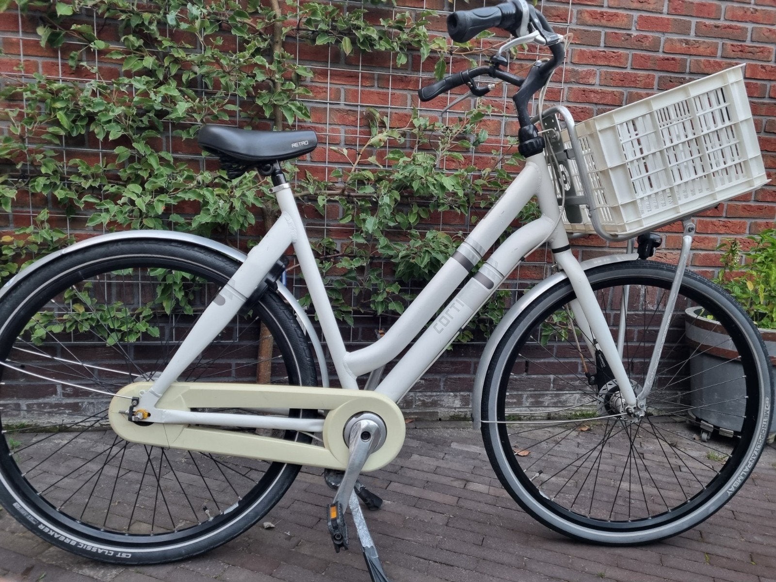 Foto 5 van Witte cortina damesfiets