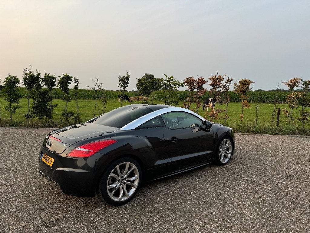 ZELDZAAM MOOIE PEUGEOT RCZ in TOPSTAAT! VOL, NAP, NW APK!, Auto's, Peugeot, Voorwielaandrijving, Euro 5, 15 km/l, Zwart