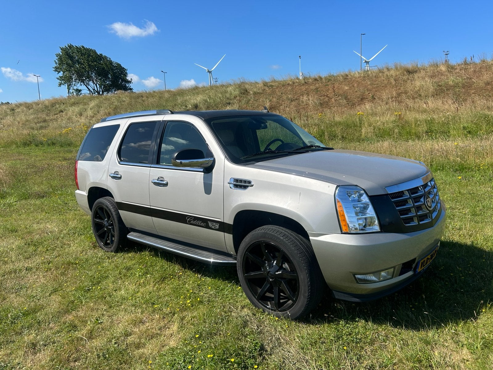 Caddilac escalade 6,2 v8 grijs kenteken, Auto's, Cadillac, Automaat, Escalade, Beige, Beige
