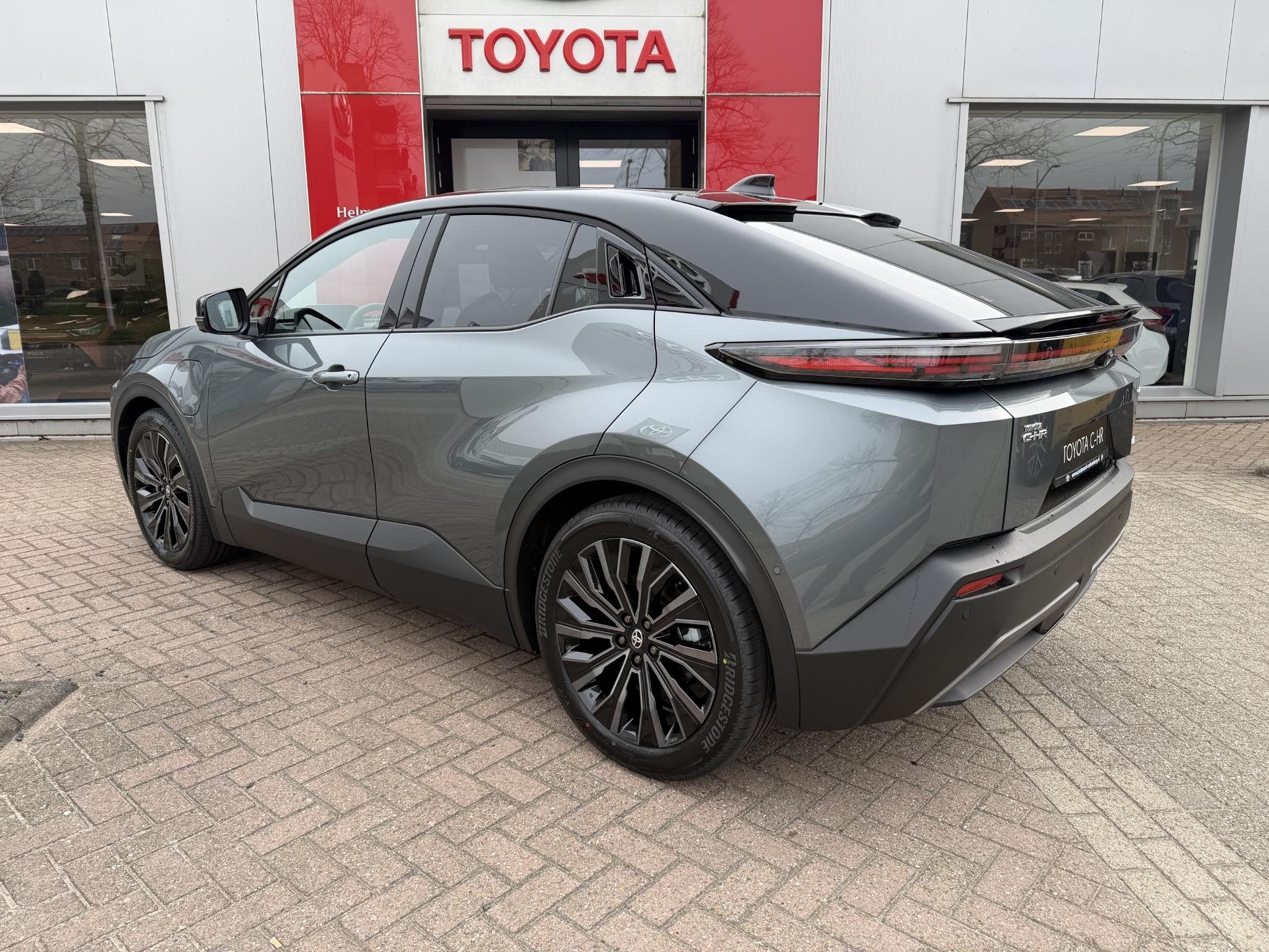 Toyota C-HR+ Executive AWD 77 kWh, Auto's, Automaat, Gebruikt, Overige modellen, Vierwielaandrijving
