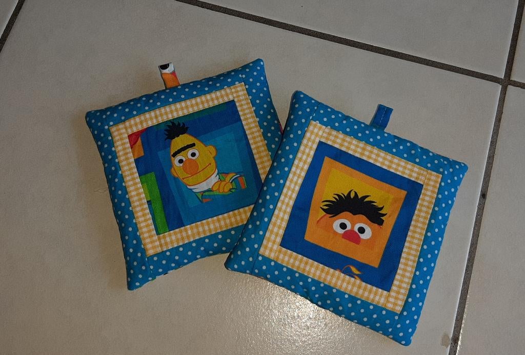 Sesamstraat kinder pannenlappen(Bert en Ernie)keuken, Ophalen of Verzenden, Nieuw