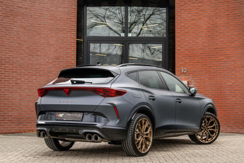 CUPRA Formentor 1.5 TSI e-Hybrid VZ Performance 272pk NP €, 4 cilinders, Formentor, 150 min, Hybride Elektrisch/Benzine