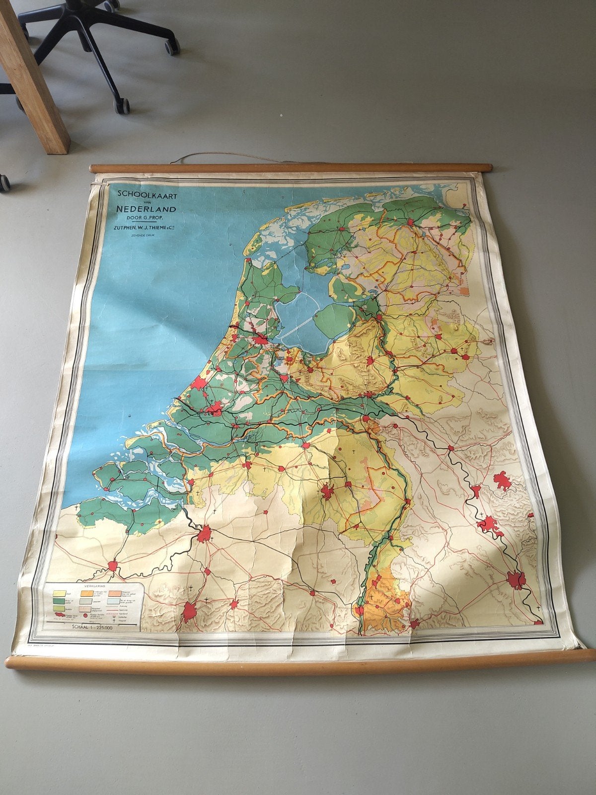 Schoolplaat Nederland (Thieme), Antiek en Kunst, Ophalen, Aardrijkskunde