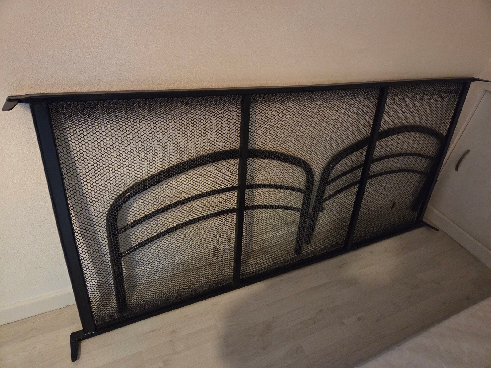 zwart metalen 1 persoons bed, Ophalen, 90 cm, Eenpersoons, Zwart