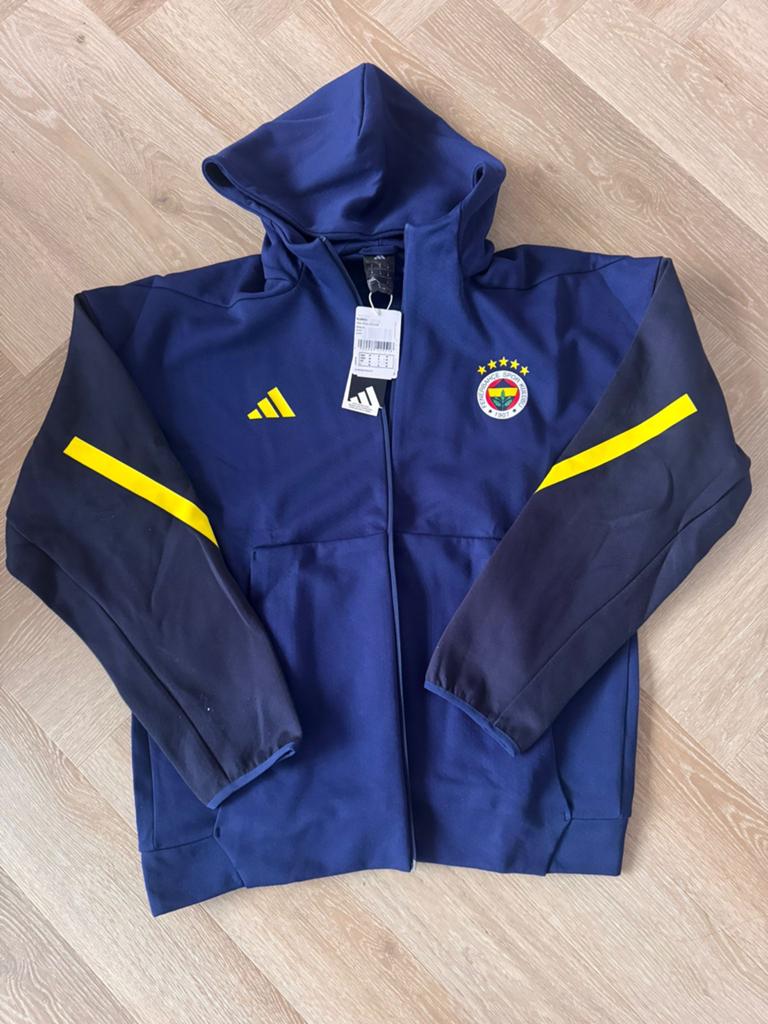 Adidas Fenerbahçe Trainingsjack - Maat M origineel 2025-2026, Nieuw, Ophalen of Verzenden, Algemeen, Maat 48/50 (M)