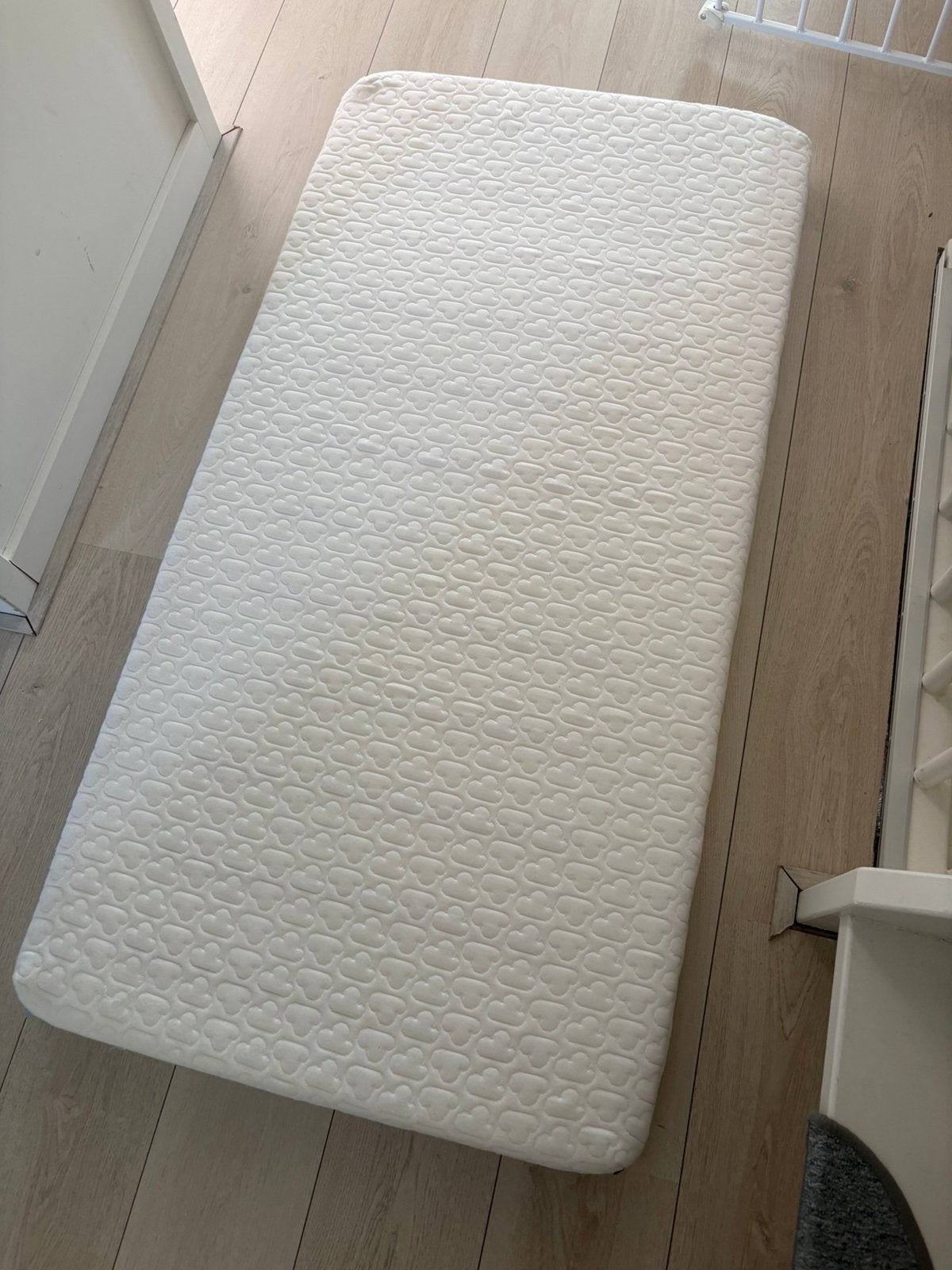 Matras baby/kinderbedje 70x140, Huis en Inrichting, Slaapkamer | Matrassen en Bedbodems, Ophalen, Zo goed als nieuw, Eenpersoons