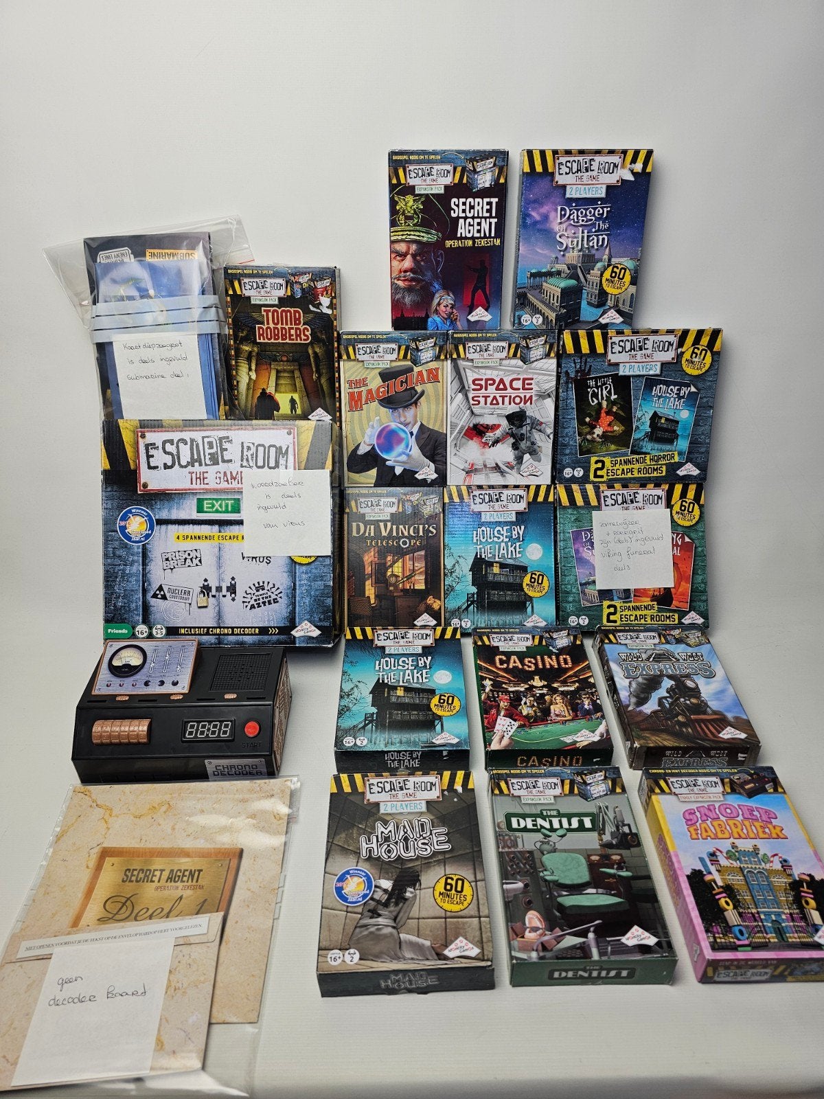 % Escape Room The Game met 4 games + 20 extra spellen, Ophalen of Verzenden, Gebruikt
