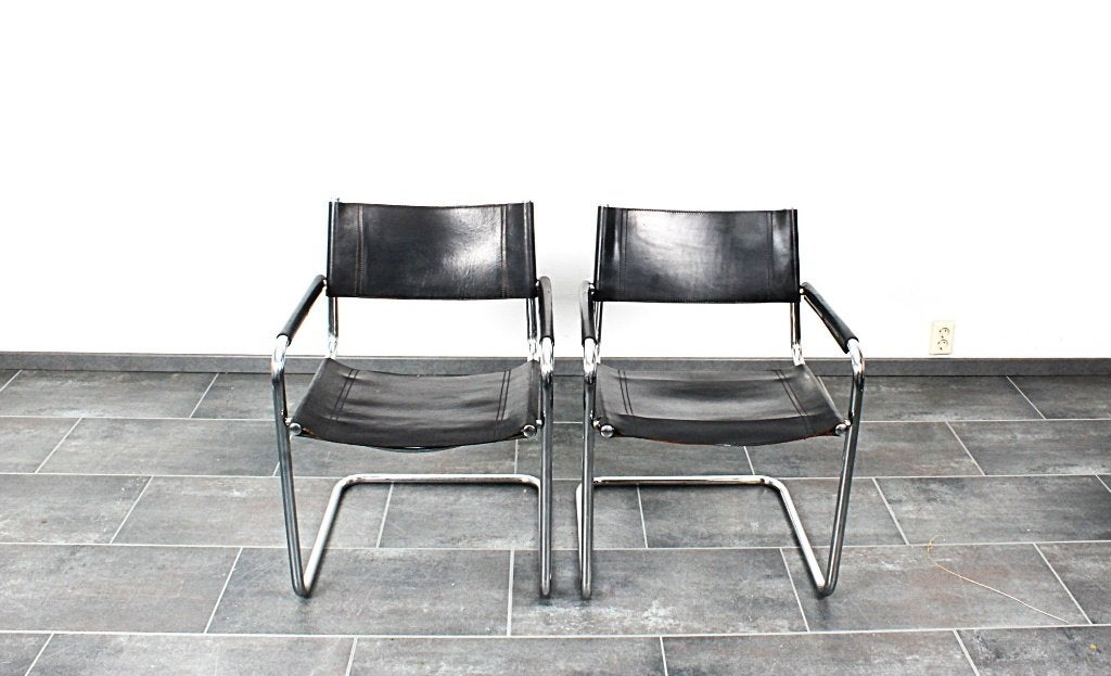 Set van 2 zwart lederen buisframe stoelen Mart Stam, Huis en Inrichting, Stoelen, Gebruikt, Twee, Zwart, Ophalen of Verzenden