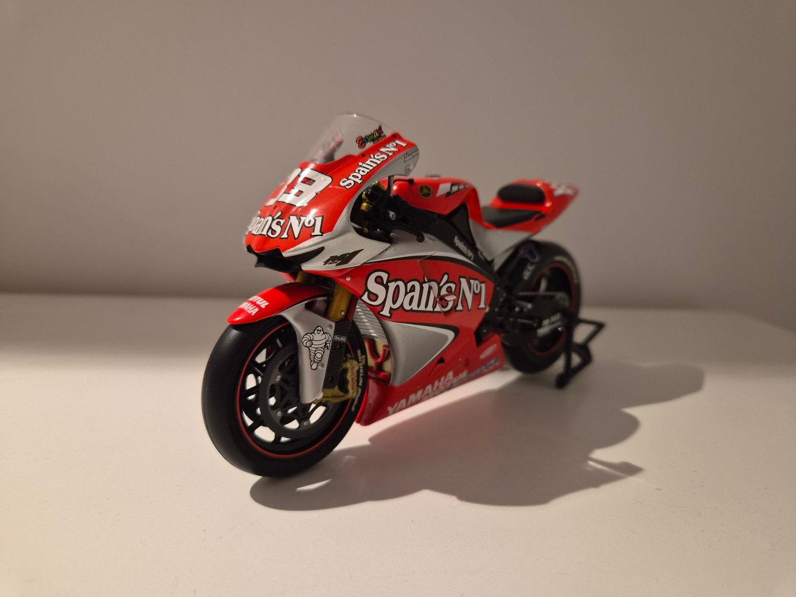 Minichamps 1:12 Yamaha YZR-M1 Fortuna Gauloises Tech3 MotoGP, Hobby en Vrije tijd, Modelauto's | 1:5 tot 1:12, Ophalen of Verzenden