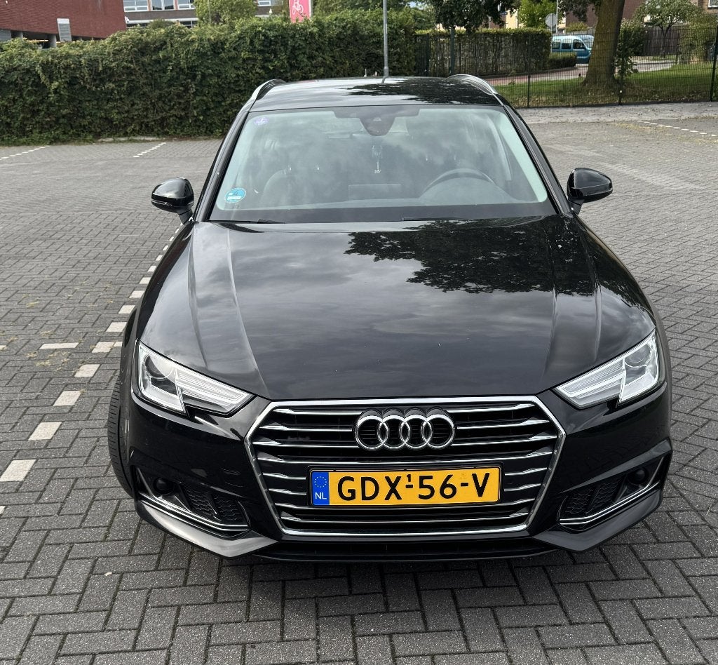 Audi A4 Avant 40 TFSI Pro Line 190 PK S-tronic Navi Trekhaak, Auto's, Dealer onderhouden, Euro 6, 1984 cc, A4