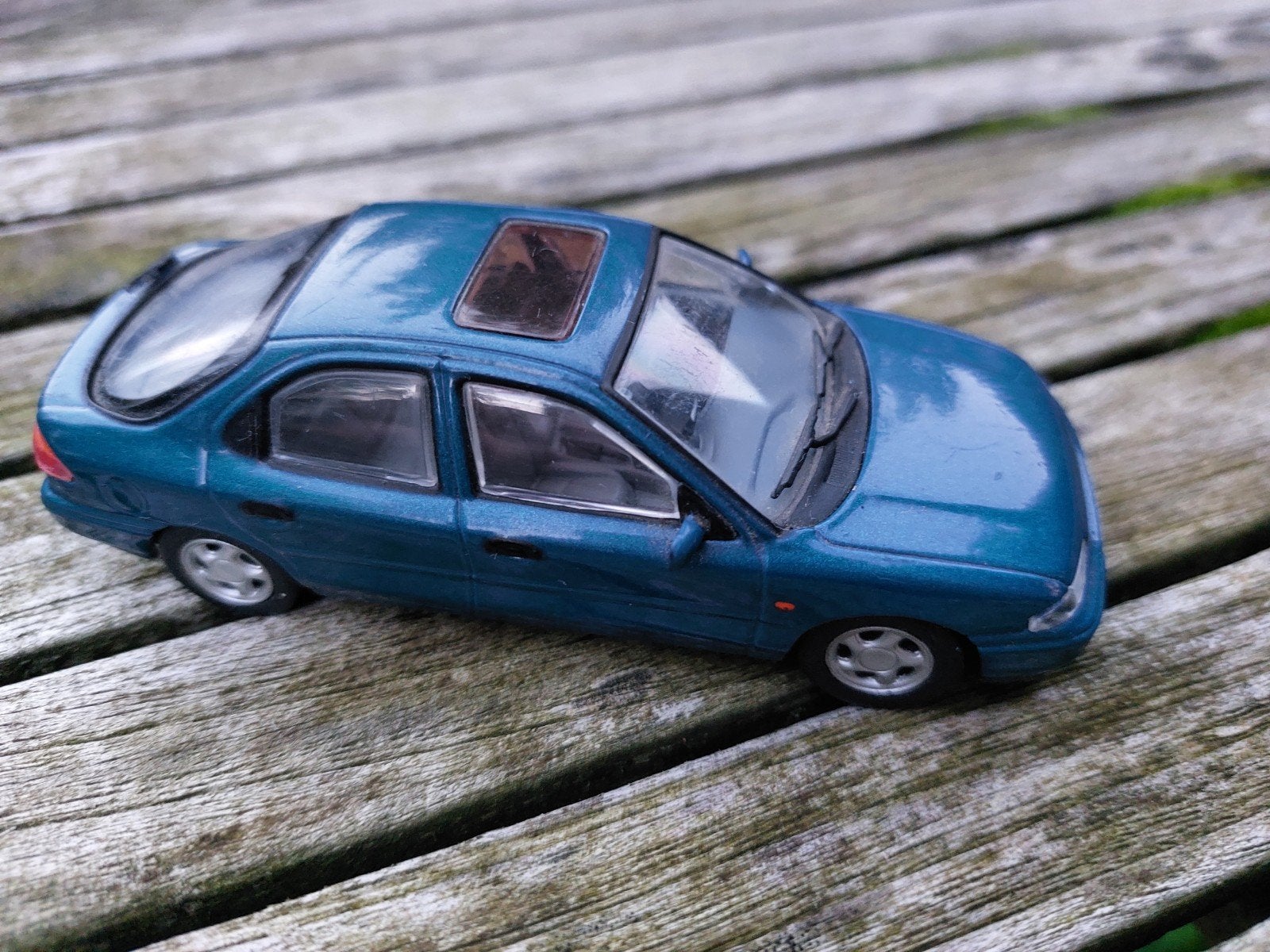 Minichamps Ford Mondeo 1/43 modelauto - Blauw, Hobby en Vrije tijd, Ophalen of Verzenden, Gebruikt, Auto, MiniChamps