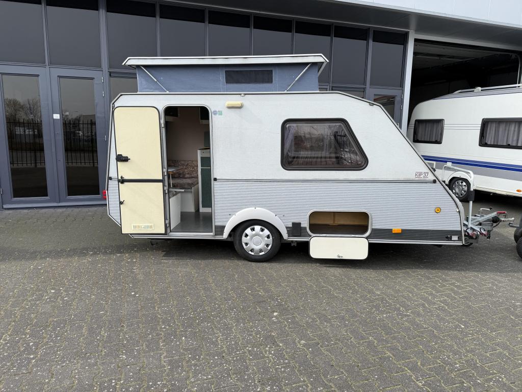 Kip Kompakt 37 KK Langslaper + Zit 596 KG leeg Tent + Luifel, Caravans en Kamperen, Caravans, Schokbreker, Kip, Overige typen