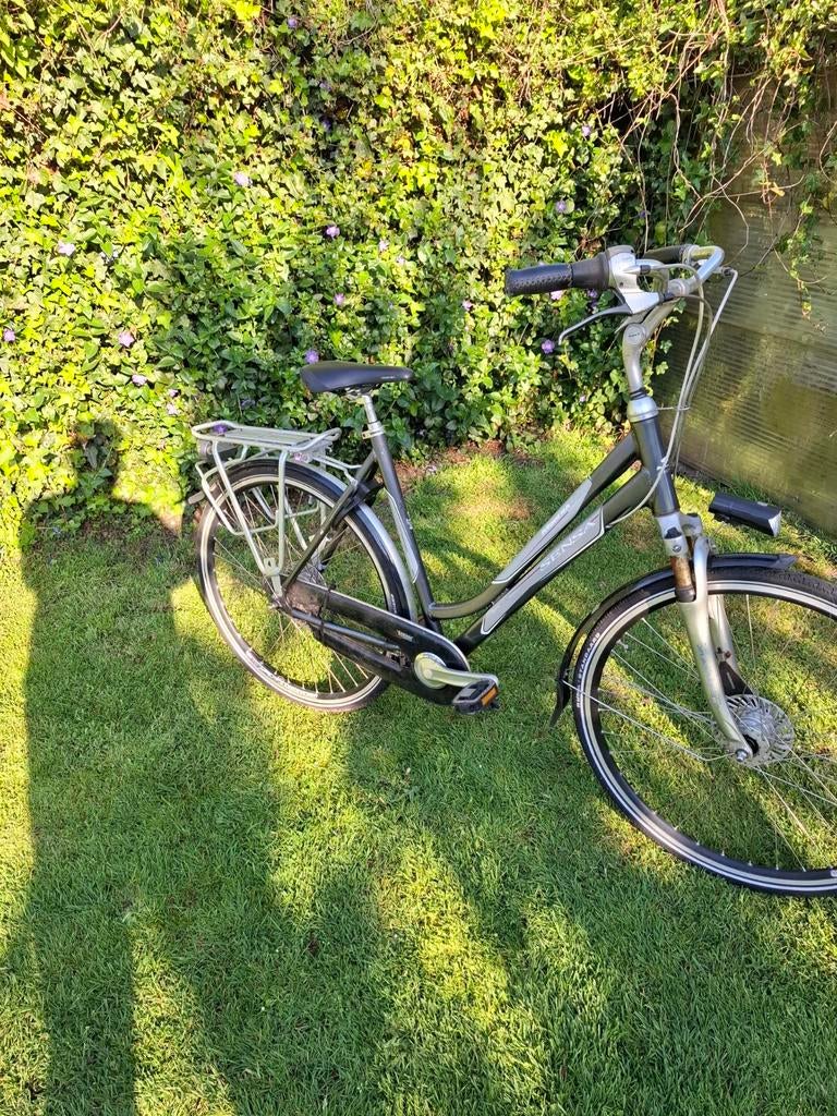Sensa damesfiets 28 inch, Fietsen en Brommers, Fietsen | Dames | Damesfietsen, Gebruikt, Versnellingen, 56 cm of meer, Trommelrem