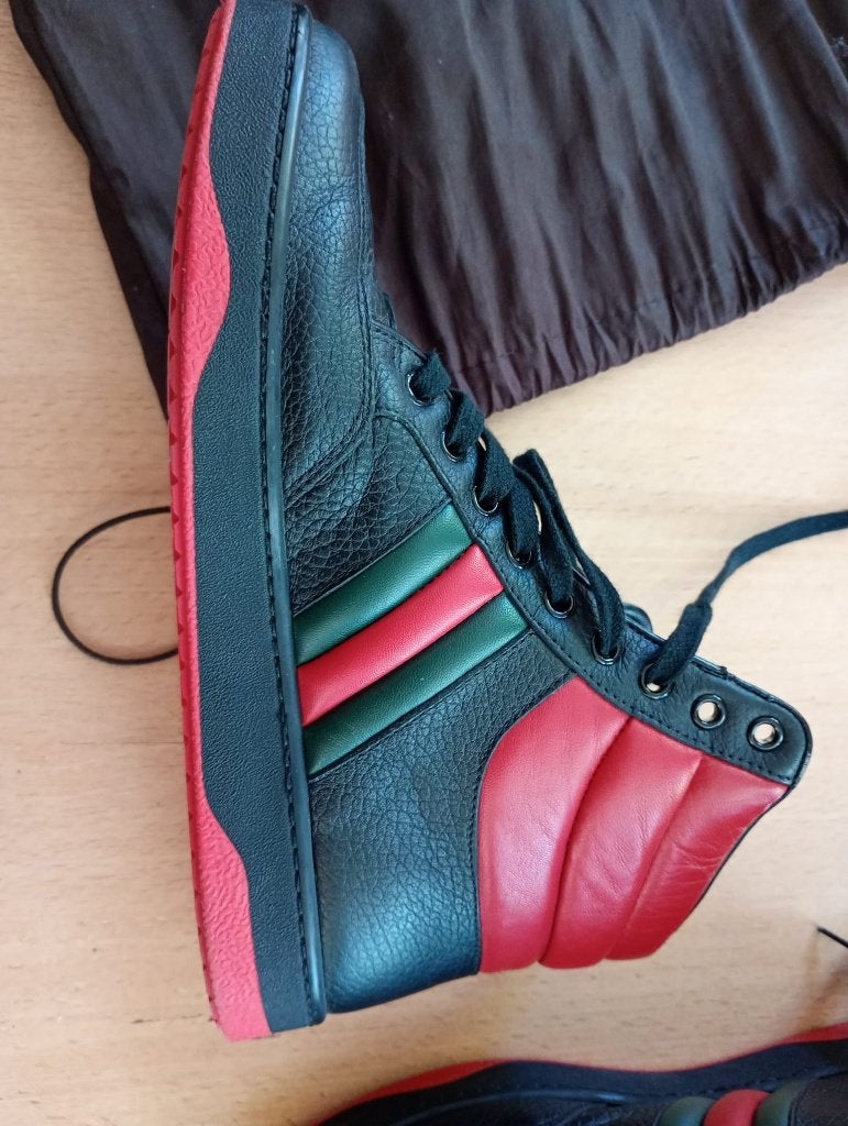 Paar Gucci schoenen maat 7 / 40 zgan, Kleding | Heren, Schoenen, Zwart, Ophalen of Verzenden, Gucci, Sneakers of Gympen