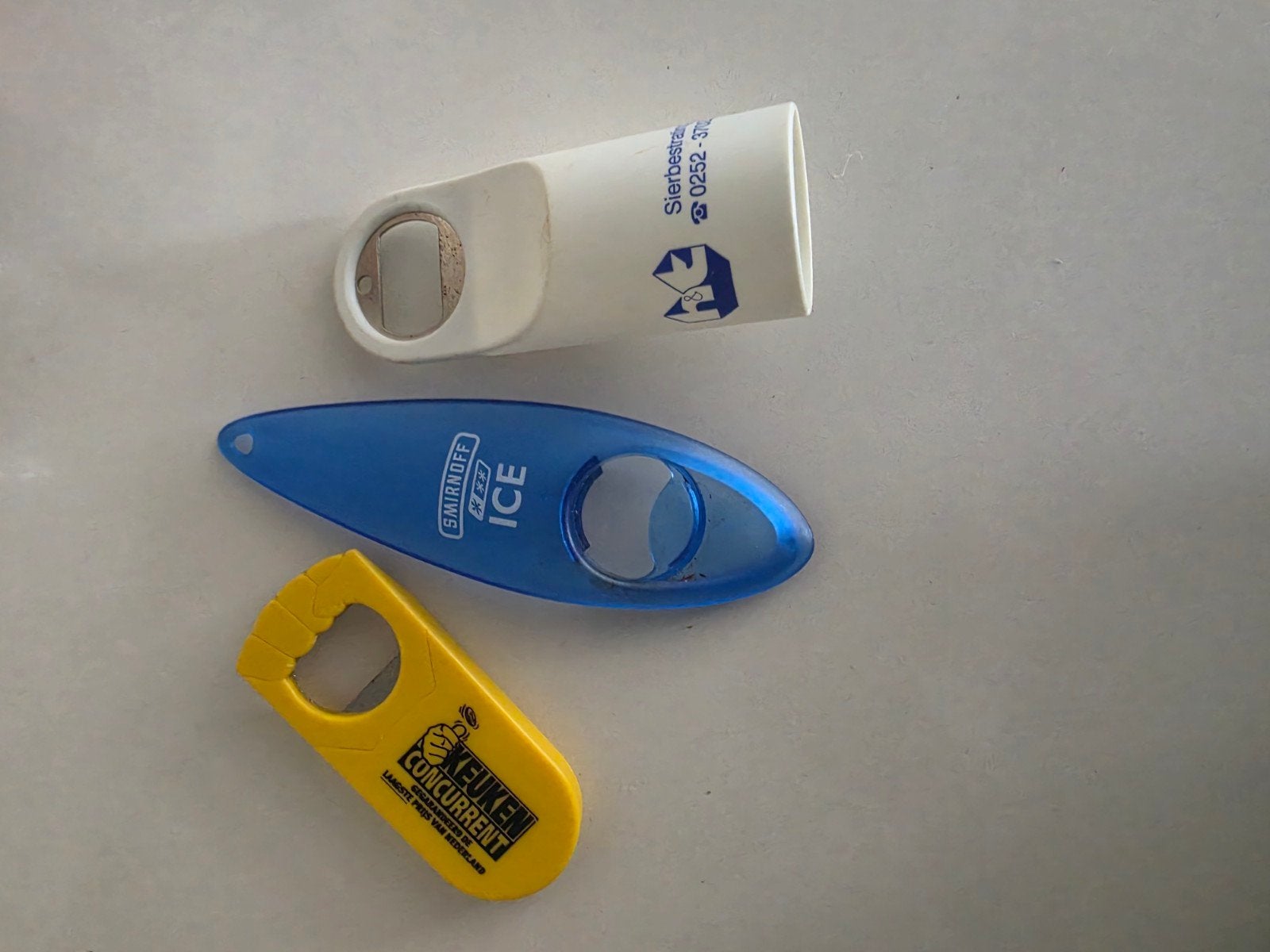 3 openers, Ophalen of Verzenden, Zo goed als nieuw, Flesopener, Overige merken