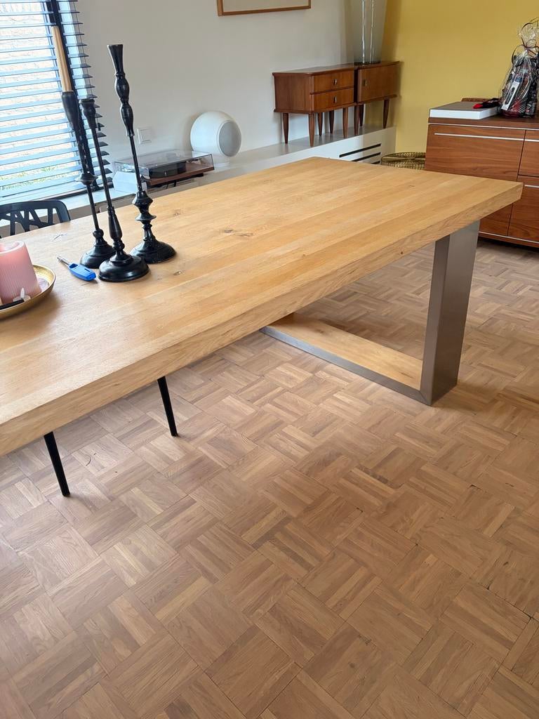 Moderne eiken eettafel 300x100 cm met RVS poten, Huis en Inrichting, Tafels | Eettafels, Zo goed als nieuw, 100 tot 150 cm, 200 cm of meer