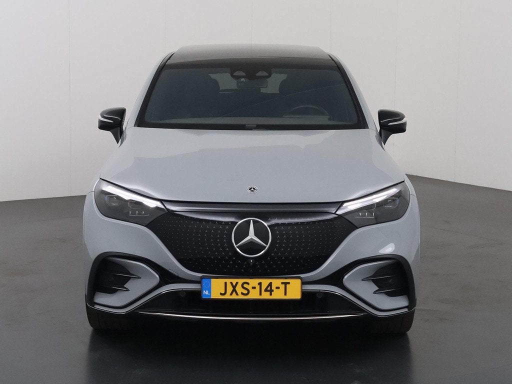 Mercedes-Benz EQE SUV 300 AMG Night | Luchtvering | Panorama, Auto's, Mercedes-Benz, Automaat, Achterwielaandrijving, Gebruikt