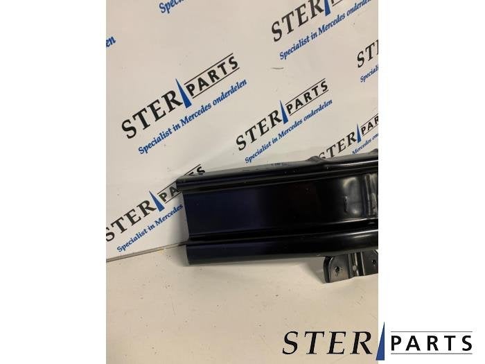 Bumperframe voor van een Mercedes Vito, 12 maanden garantie, -, Nieuw, Ophalen of Verzenden