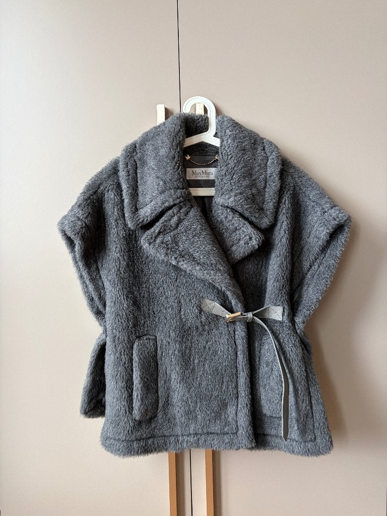 Max Mara grijze wool/alpaca Teddy cape. Maat S/M, Verzenden, Max Mara, Zo goed als nieuw, Maat 36 (S)