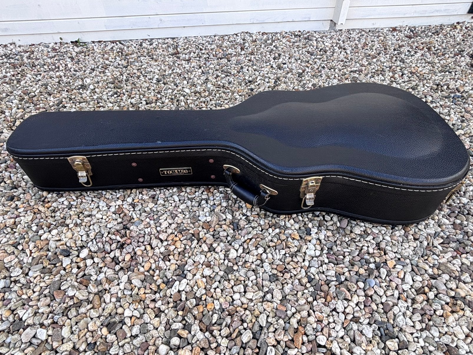 Gitaar koffer voor klassieke gitaar.