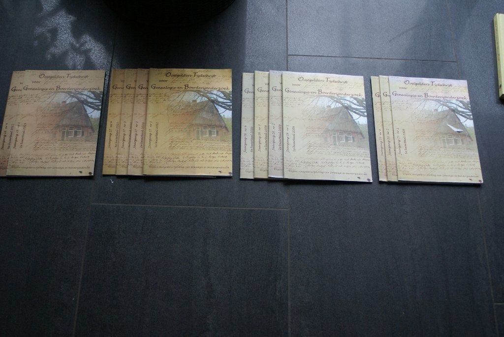 OOSTGELDERS TIJDSCHRIFT voor GENEALOGIE en BOERDERIJONDERZOE, Ophalen of Verzenden, Zo goed als nieuw