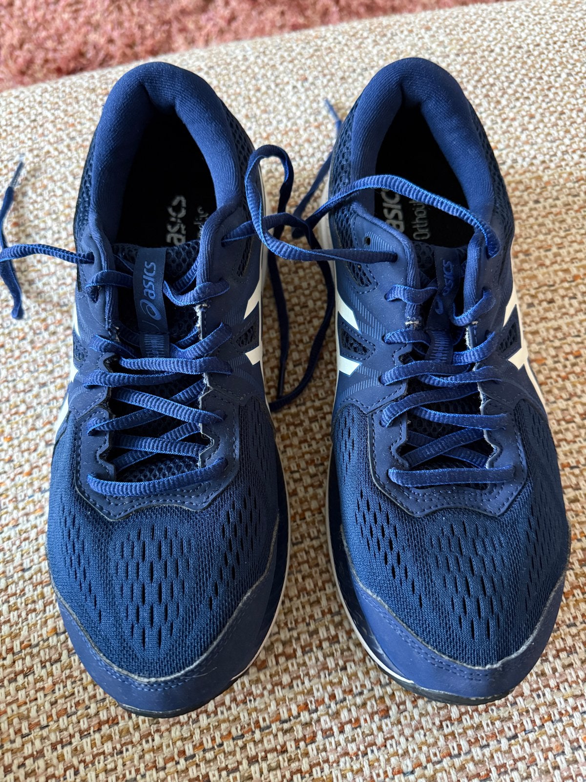 ASICS Hardloopschoenen - Maat 42.5 - Zo goed als nieuw, Hardloopschoenen, Ophalen of Verzenden, Zo goed als nieuw, Hardlopen