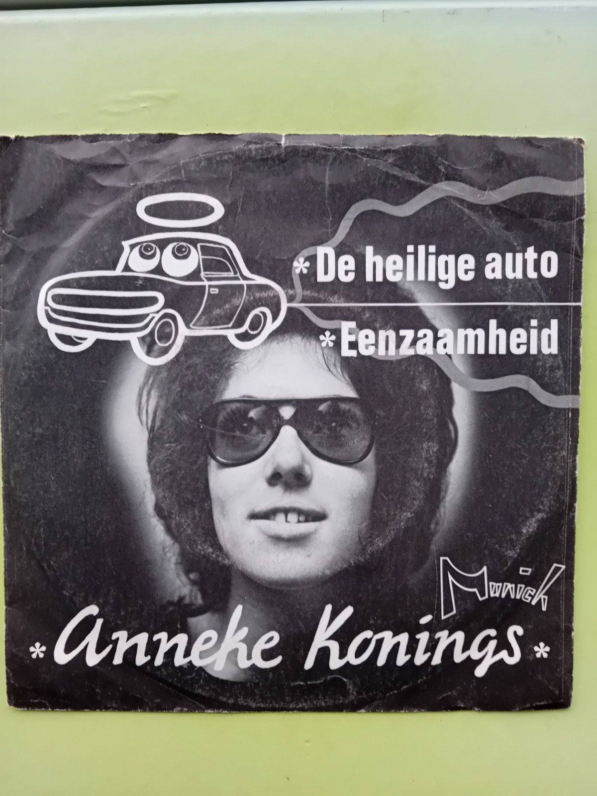 Anneke Konings - De Heilige Auto  Eenzaamheid (Vinyl Single), Gebruikt, Fotohoes, 7 inch, Ophalen of Verzenden