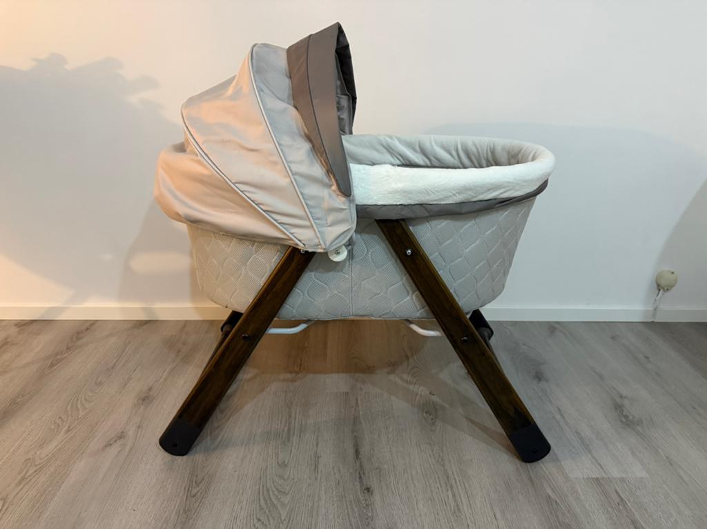 Schommelbed FoldAway Rocking Wood Bassinet - Carrington, Ophalen, Zo goed als nieuw, Wieg