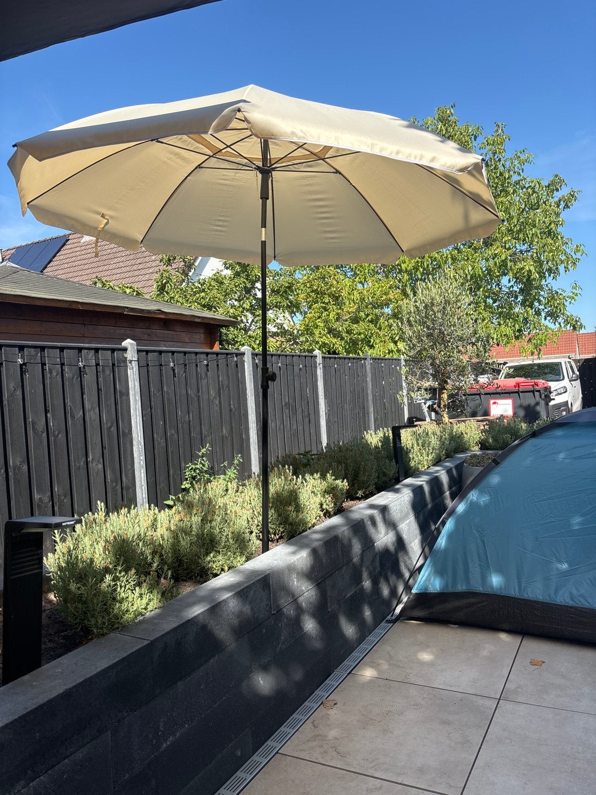 Nieuwe strandparasol met draagzak nieuw, Ophalen, Nieuw, 2 tot 3 meter, Stokparasol