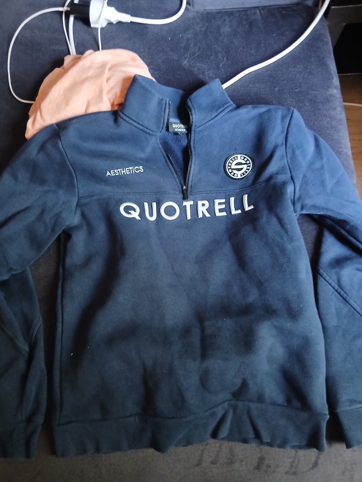 Quortell Trainingspak - Comfortabel en Stijlvol, Ophalen, Quortell, Gedragen, Algemeen