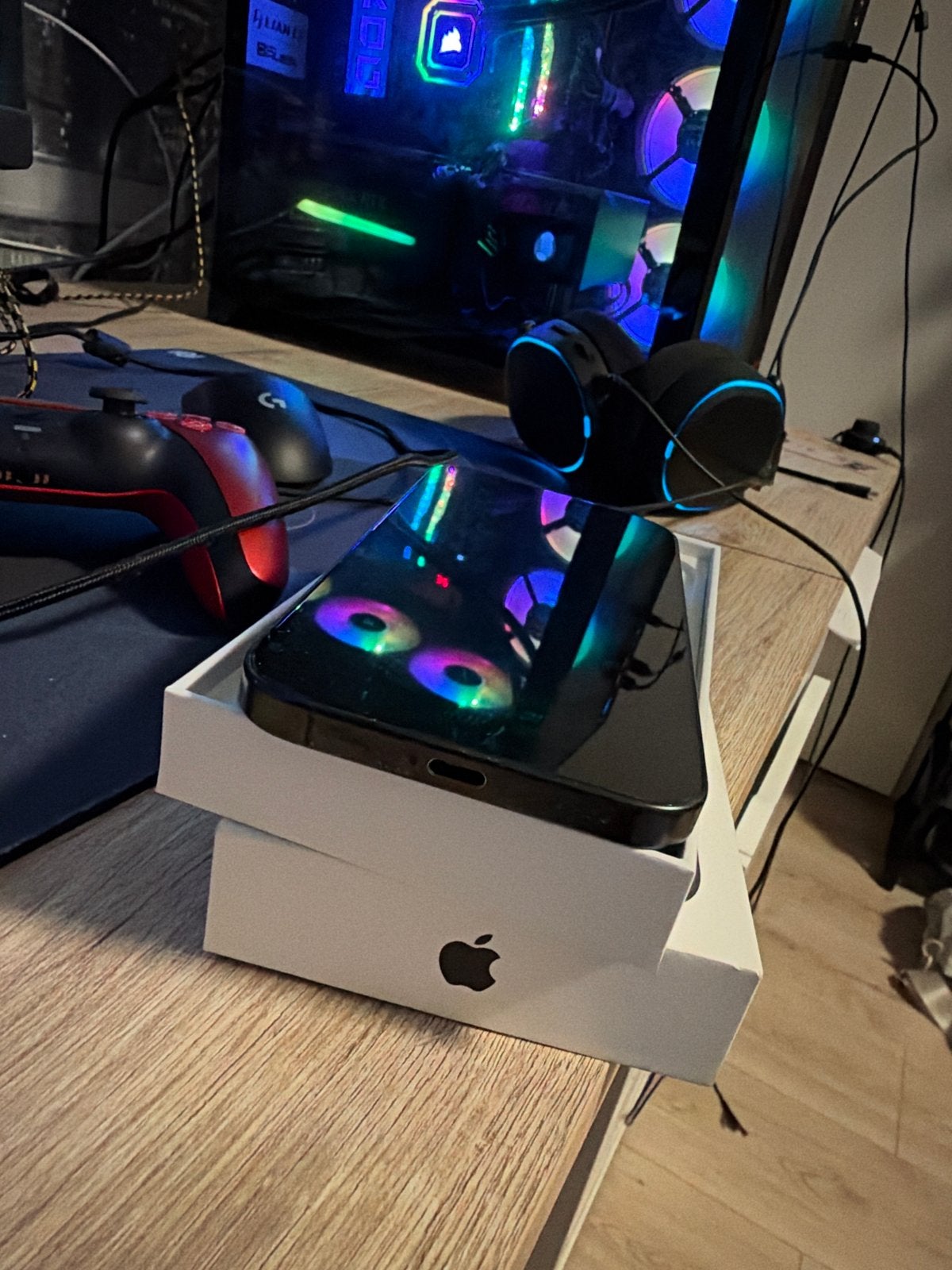 Foto 6 van iPhone 16 Pro Max 256GB - Zo goed als nieuw
