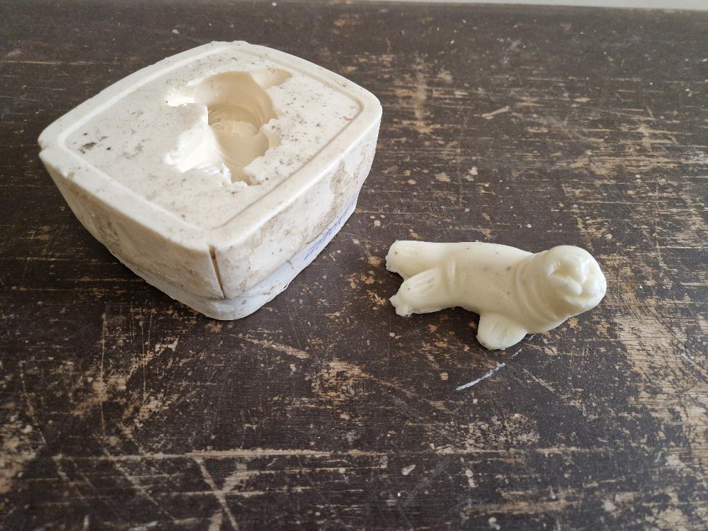 Siliconen kaarsenmal zeehond kaarsen of gips, Hobby en Vrije tijd, Ophalen of Verzenden, Gebruikt