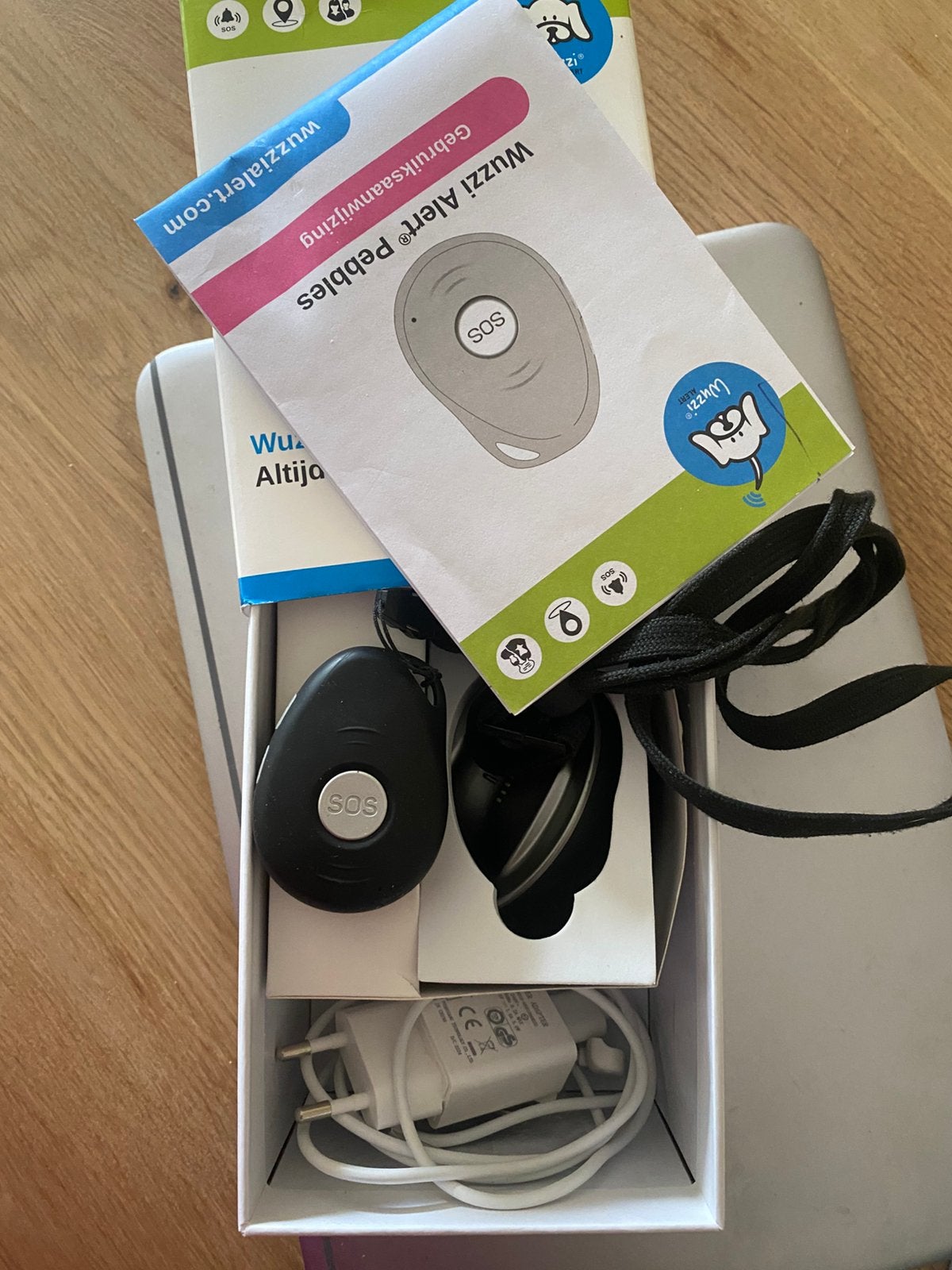 Persoonlijk alarmsysteem, Ophalen, Zo goed als nieuw