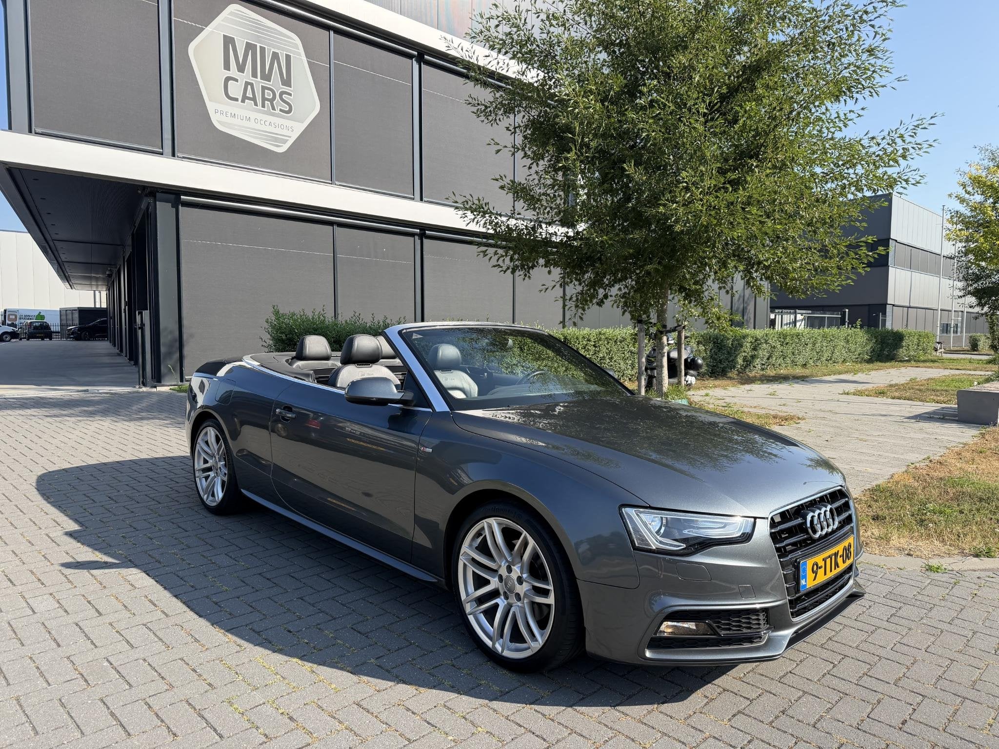 Audi A5 Cabrio 1.8 TFSI S Line Dealer onderhouden, Auto's, Audi, Gebruikt, 4 cilinders, Cabriolet, 4 stoelen