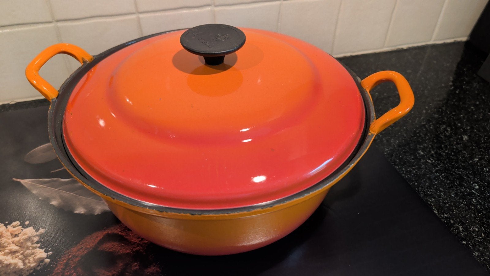 Le Creuset braadpan oranje - Gietijzeren pan, Huis en Inrichting, Keuken | Potten en Pannen, Gebruikt, Le Creuset, Ophalen of Verzenden