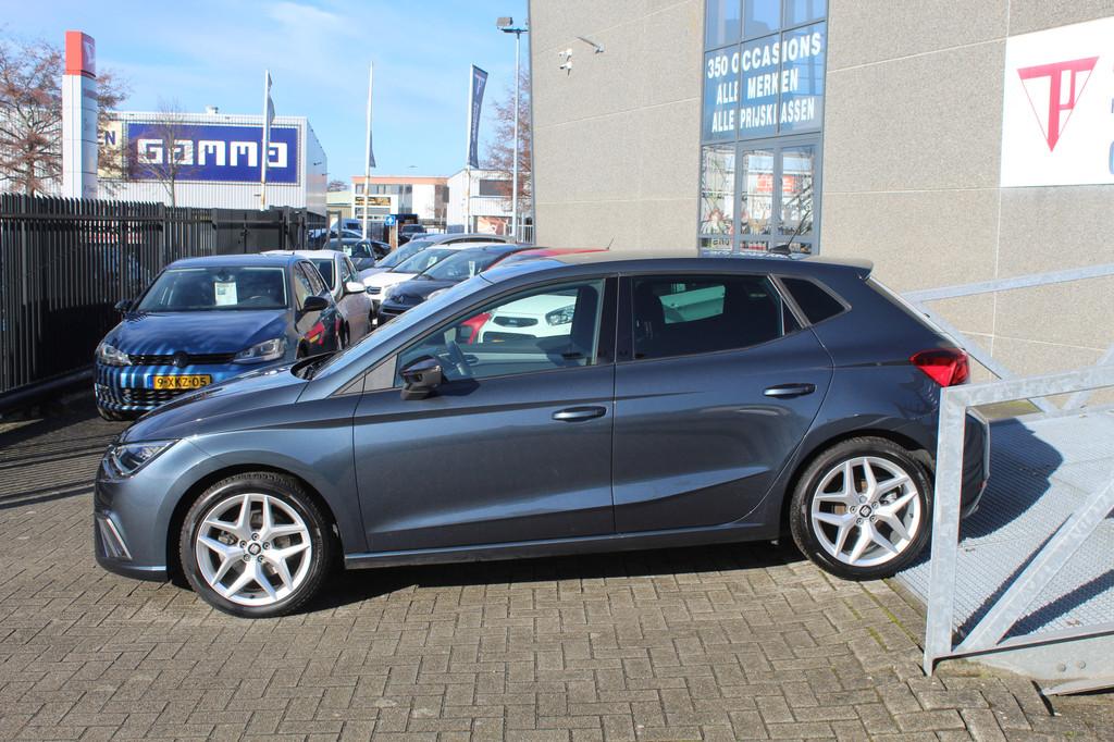 SEAT Ibiza 1.0 TSI FR Apple carplay/Stoelverwarming/Climate, 12 maanden, Stof, Gebruikt, Ibiza