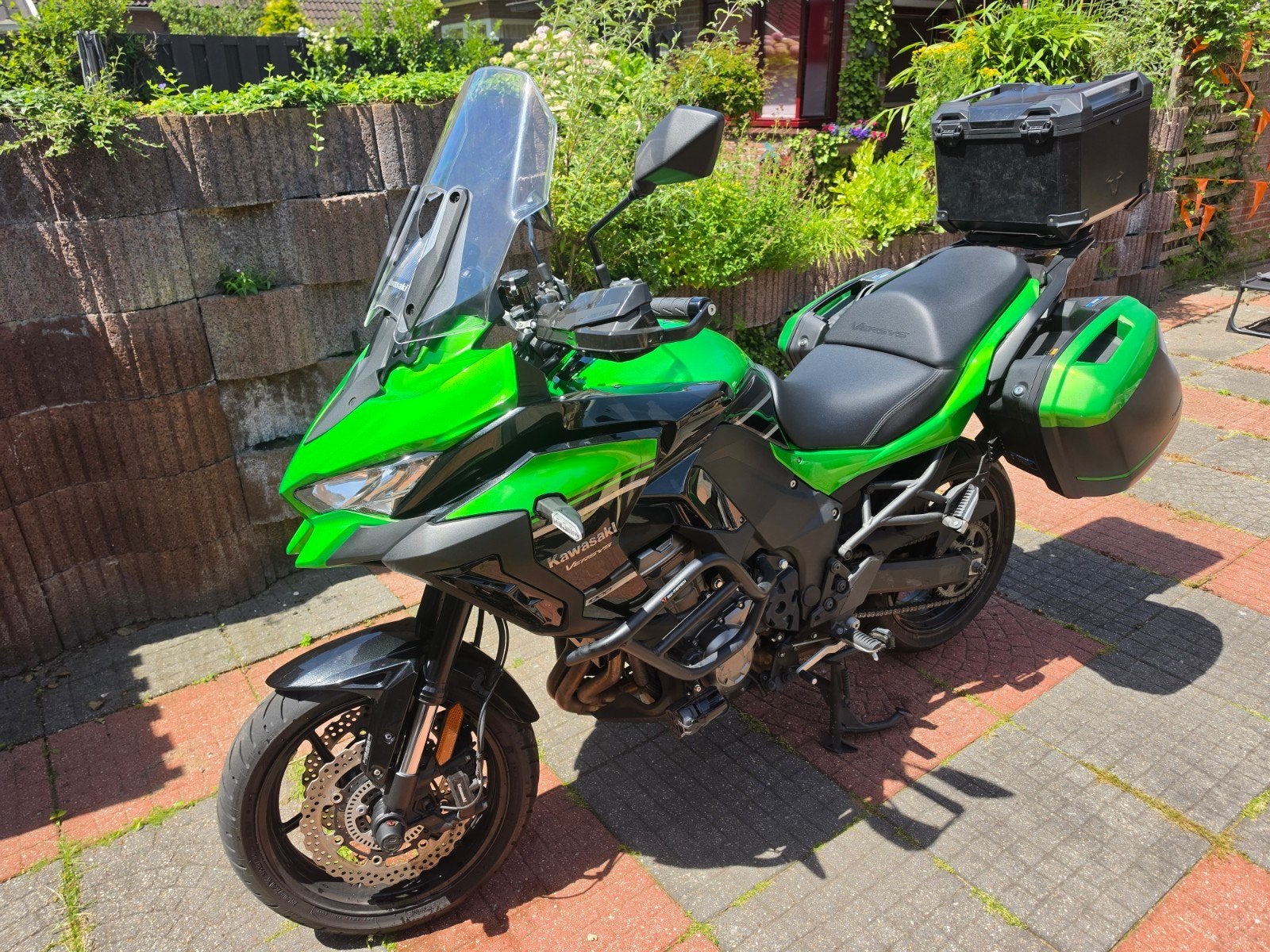 Kawasaki Versys 1000 - 2022 - 4700 KM - ZGAN - veel opties, Traction Control, 4 cilinders, Motorrijbewijs A, Particulier