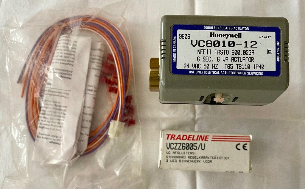 Honeywell driewegklep VC8010-12  knel 22mm, Minder dan 30 cm, Hoog rendement (Hr), Overige typen, Nieuw